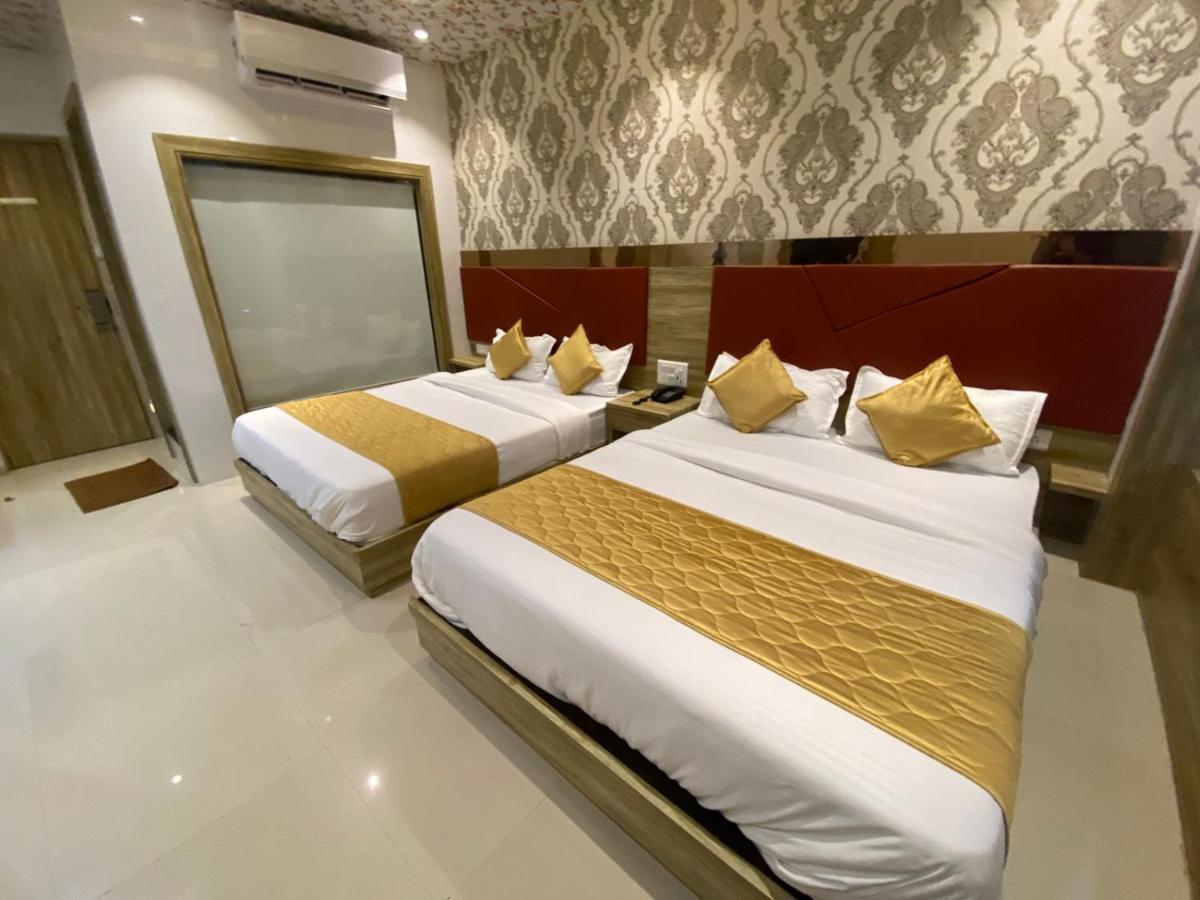 Hotel Bkc Crown - Near Trade Centre, Visa Consulate 뭄바이 외부 사진